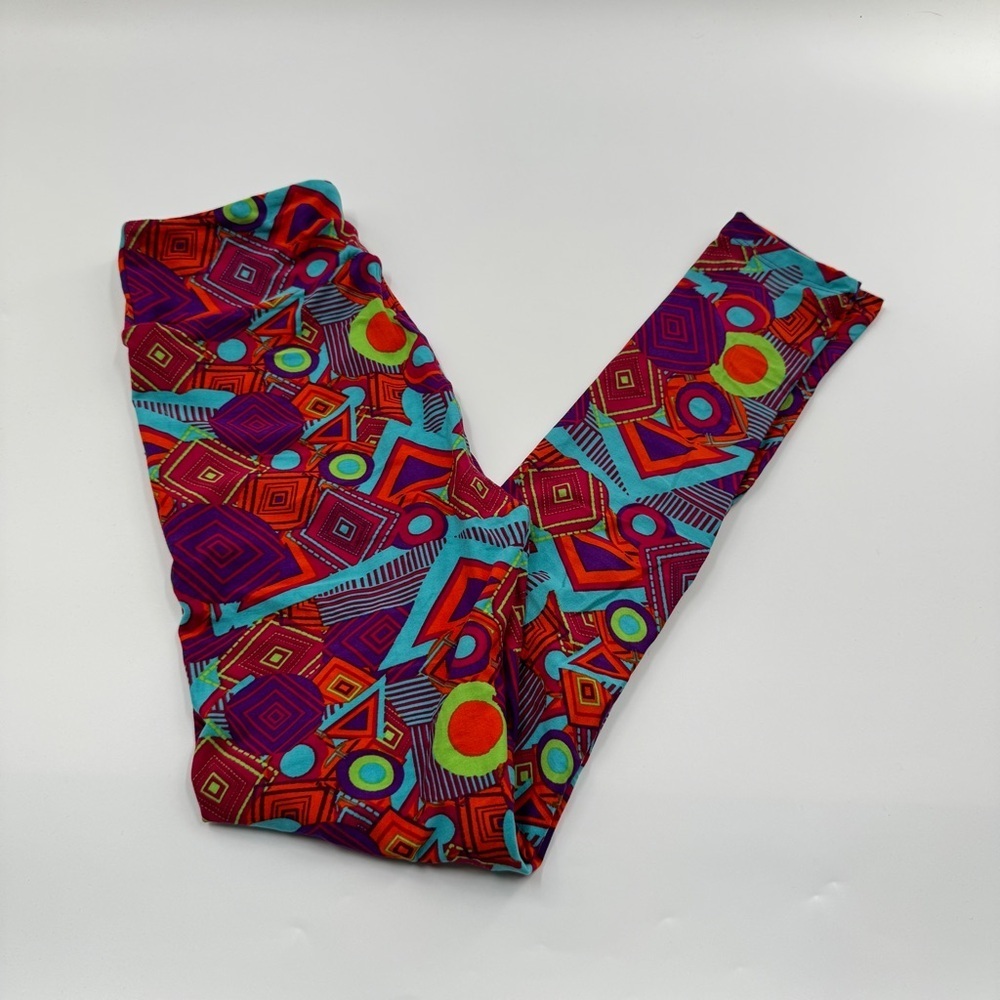 LuLaRoe One Size (OS) Leggings – Buttery Soft Stretchy Printed Leggings